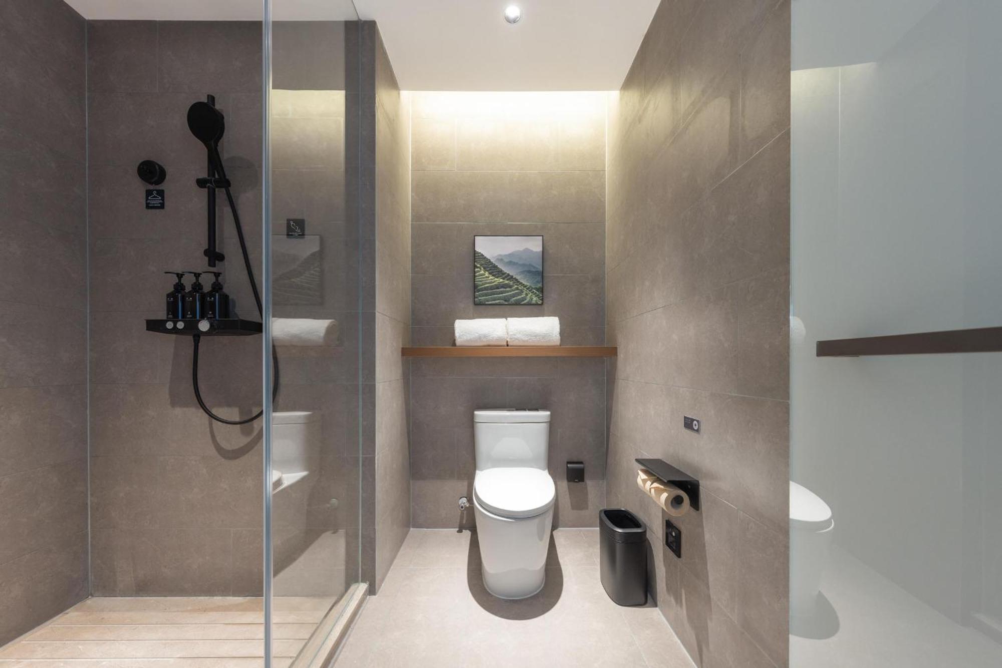 Atour Hotel Wuhan Chuhe Han Street Hongshan Plaza Exteriör bild
